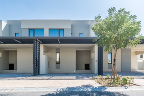 Üürile anda ridamaja asukohaga Dubai South (Dubai World Central), AÜE: 3 magamistoaga, 180.56998692 m² Nr 585987 - pilt 2