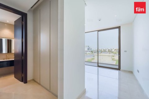 Villa in Dubai Hills Estate, UAE 5 bedrooms, 660 sq.m. № 577961 - photo 16