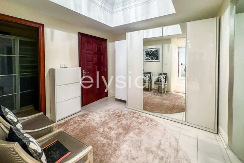 Apartament në Dubai Marina, Dubai, Emiratet e Bashkuara Arabe 3 dhoma gjumi, 234 m2. № 586168 - Foto 5