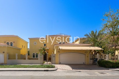 Villa in Jumeirah Park, Dubai, UAE 3 bedrooms, 510 sq.m. № 586166 - photo 14