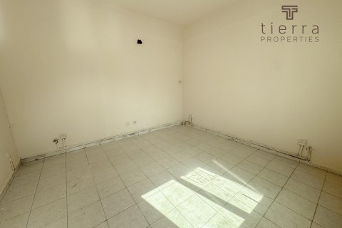 Warehouse in Al Qusais, Dubai, UAE 1393.5 sq.m. № 567174 - photo 11