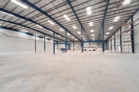 Magazinë në Al Quoz, Dubai, Emiratet e Bashkuara Arabe 3911.2 m2. № 567175 - Foto 1