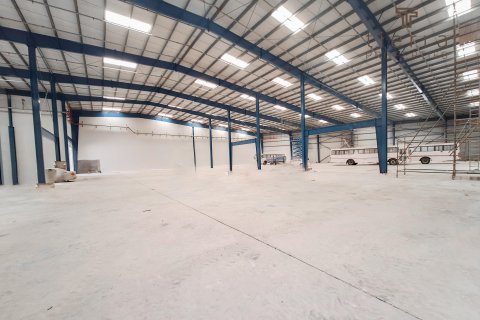 Magazinë në Al Quoz, Dubai, Emiratet e Bashkuara Arabe 3911.2 m2. № 567175 - Foto 3