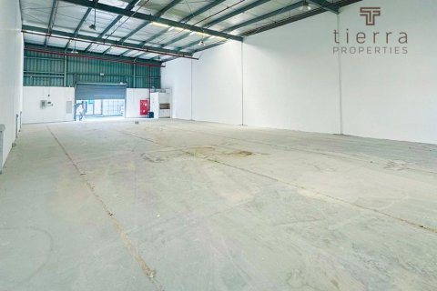 Sklad v Al Quoz, Dubai, SAE 327.2 m² Č.: 567178 - fotografie 2