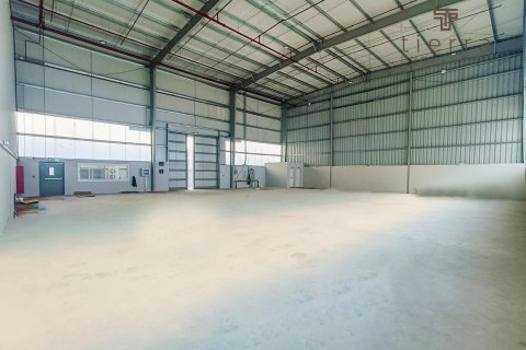 Warehouse in Al Qusais, Dubai, UAE 1672.2 sq.m. № 567176 - photo 8