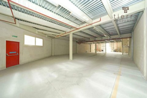 Sklad v Dubai, SAE 720 m² Č.: 567177 - fotografie 5