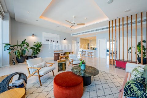Apartemen di Palm Jumeirah, Dubai, UEA 3 kamar tidur, 222.22025988 m2 nomor 590919 - foto 9