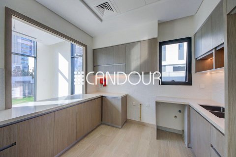 Maison de ville à louer à Al Furjan, Dubai, EAU 4 chambres, 336 m2 № 573938 - photo 14