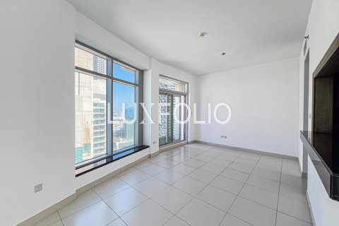 Apartment in Downtown Dubai (Downtown Burj Dubai), Dubai, UAE 2 bedrooms, 119 sq.m. № 627468 - photo 11