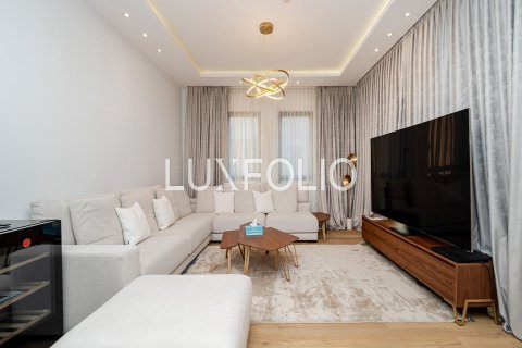 Apartment in Old Town, Dubai, UAE 3 bedrooms, 200 sq.m. № 627465 - photo 4