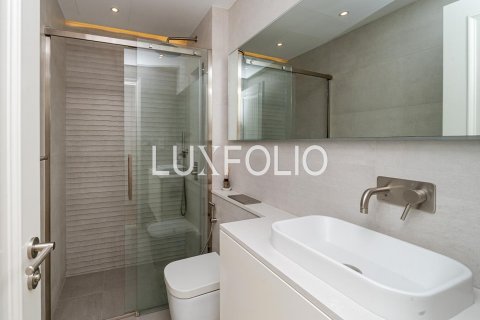 Apartment in Old Town, Dubai, UAE 3 bedrooms, 200 sq.m. № 627465 - photo 12