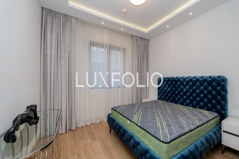 Apartment in Old Town, Dubai, UAE 3 bedrooms, 200 sq.m. № 627465 - photo 14