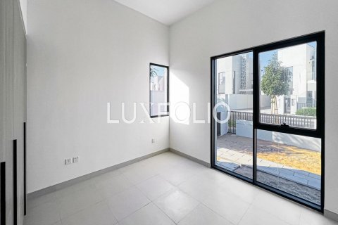 Villa in vendita a Al Furjan, Dubai, EAU 5 camere da letto, 425 mq. № 627469 - foto 7