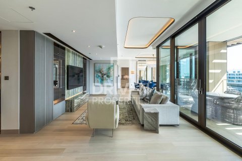 Apartmen di Jumeirah, Dubai, UAE 2 bilik tidur, 209 meter persegi № 601552 - foto 5