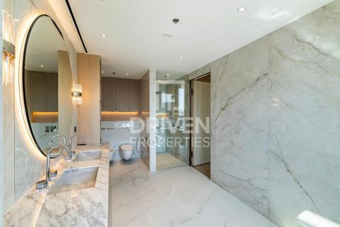 Apartmen di Jumeirah, Dubai, UAE 2 bilik tidur, 209 meter persegi № 601552 - foto 3