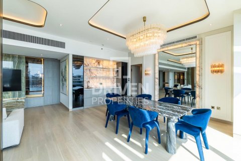 Apartmen di Jumeirah, Dubai, UAE 2 bilik tidur, 209 meter persegi № 601552 - foto 2