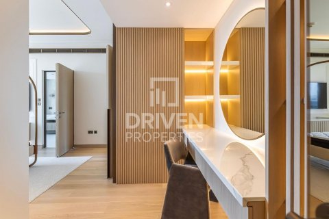 Apartmen di Jumeirah, Dubai, UAE 2 bilik tidur, 209 meter persegi № 601552 - foto 15