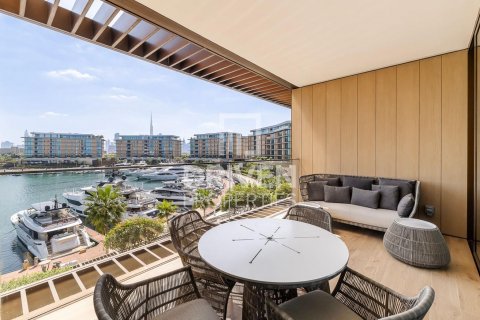 Apartmen di Jumeirah, Dubai, UAE 2 bilik tidur, 209 meter persegi № 601552 - foto 8