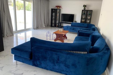 Shtëpi në qytet në Al Hamra Village, Ras Al Khaimah, Emiratet e Bashkuara Arabe 7 dhoma gjumi, 929 m2. № 633322 - Foto 11