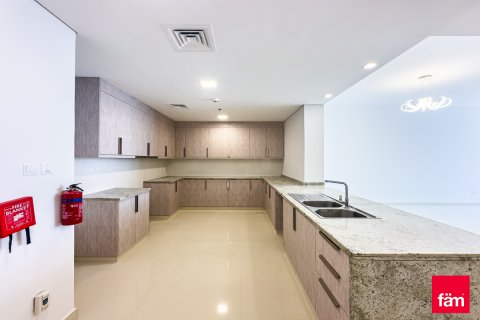 Apartment in Al Furjan, Dubai, UAE 2 bedrooms, 146.2 sq.m. № 578093 - photo 7