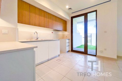 Townhouse in Dubai South (Dubai World Central), UAE 3 bedrooms, 181 sq.m. № 586772 - photo 9