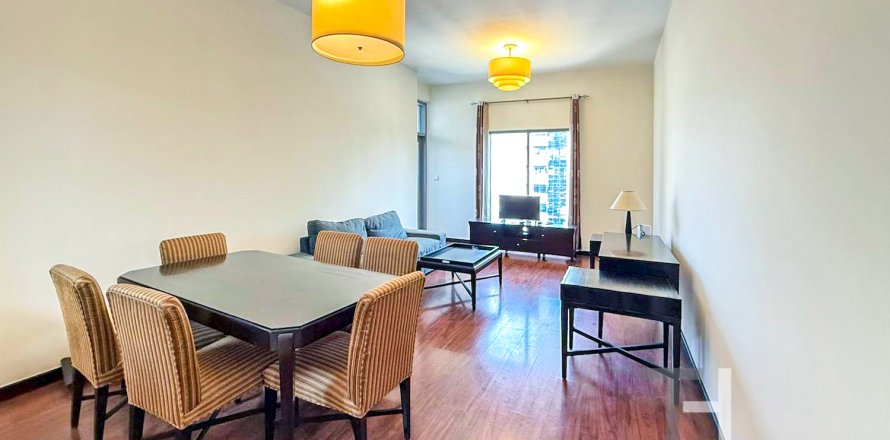 Apartmen di Jumeirah Lake Towers, Dubai, UAE 1 bilik tidur, 91 meter persegi № 586769