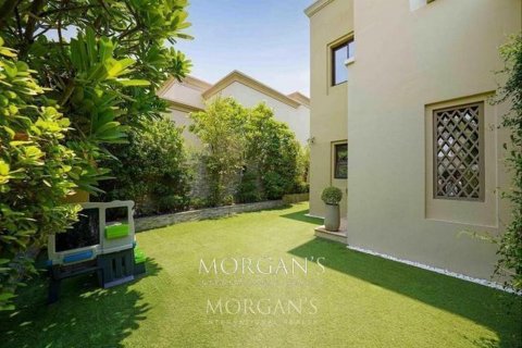 Villa in Arabian Ranches 2, Dubai, UAE 4 bedrooms, 405 sq.m. № 541444 - photo 25