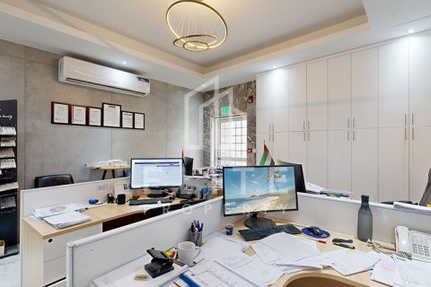 Müüa ärikinnisvara asukohaga Al Quoz, Dubai, AÜE: 2323 m² Nr 620272 - pilt 9