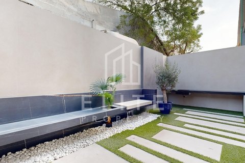 Müüa ärikinnisvara asukohaga Al Quoz, Dubai, AÜE: 2323 m² Nr 620272 - pilt 22