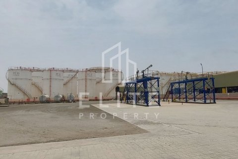 Hamriyah Free Zone、Sharjah、UAE にある工場販売中 2052 m2、No620275 - 写真 13