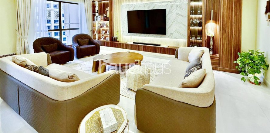 Apartment in Jumeirah Beach Residence, Dubai, UAE 3 bedrooms, 175 sq.m. № 625987