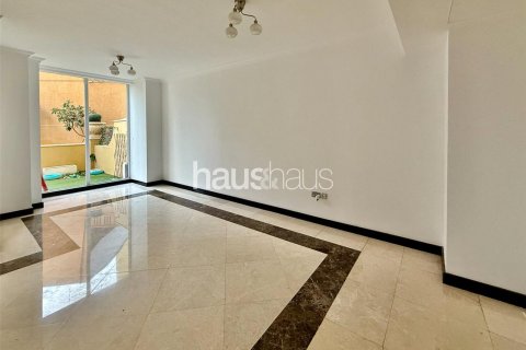 Apartment in Jumeirah Beach Residence, Dubai, UAE 5 bedrooms, 409 sq.m. № 625986 - photo 17