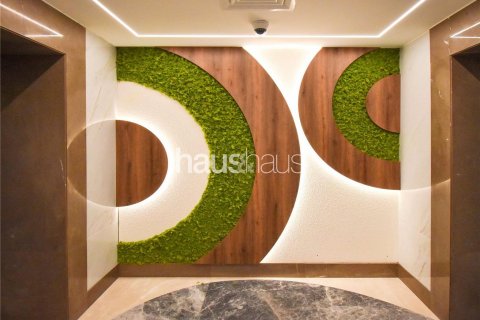 Apartment in Jumeirah Village Triangle, Dubai, UAE 2 bedrooms, 105 sq.m. № 625833 - photo 8