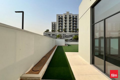 Al Furjan, Dubai, UAE의 임대용 타운하우스 침실 4개, 400.4제곱미터 번호 632924 - 사진 9