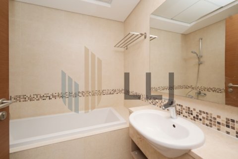 Byt na Yas Island, Abu Dhabi, SAE 2 ložnice, 121.6 m² Č.: 577614 - fotografie 17