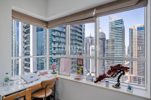 Apartmen di Jumeirah Lake Towers, Dubai, UAE 1 bilik tidur, 75.29973956 meter persegi № 583679 - foto 6