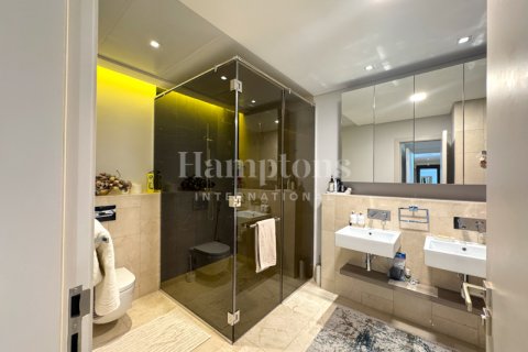 Appartamento in affitto a Palm Jumeirah, Dubai, EAU 3 camere da letto, 161.91970967 mq. № 583677 - foto 5