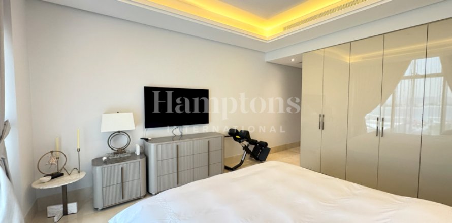 Appartamento a Palm Jumeirah, Dubai, EAU 3 camere da letto, 161.92 mq. № 583677