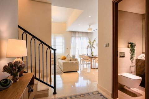 Villa in Khalifa City, Abu Dhabi, UAE 5 bedrooms, 714.4 sq.m. № 577804 - photo 11