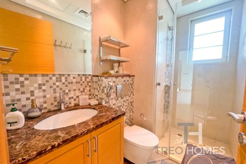 Villa para arrendamento em Jumeirah Park, Dubai, EAU 4 quartos, 314 m2 № 595576 - foto 20
