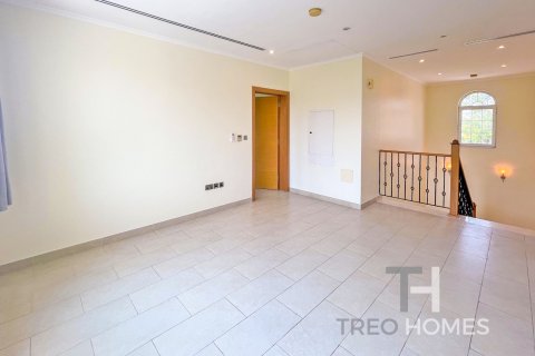 Villa para arrendamento em Jumeirah Park, Dubai, EAU 4 quartos, 314 m2 № 595576 - foto 5