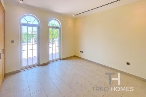 Villa para arrendamento em Jumeirah Park, Dubai, EAU 4 quartos, 314 m2 № 595576 - foto 7