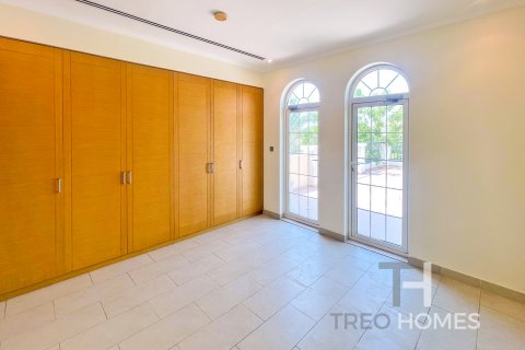 Villa para arrendamento em Jumeirah Park, Dubai, EAU 4 quartos, 314 m2 № 595576 - foto 8