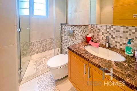 Villa para arrendamento em Jumeirah Park, Dubai, EAU 4 quartos, 314 m2 № 595576 - foto 13