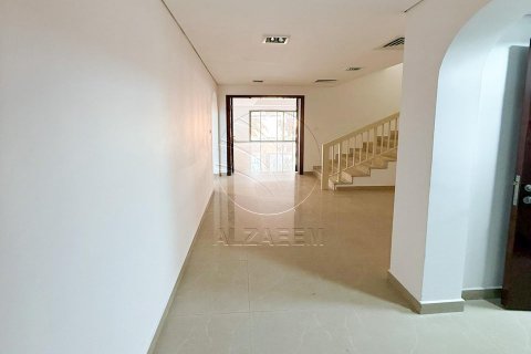 Vila v Abu Dhabi, SAE 4 ložnice, 362 m² Č.: 615137 - fotografie 6