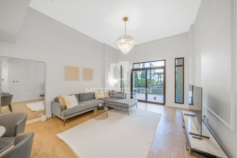 Byt v Umm Suqeim, Dubai, SAE 1 ložnice, 94 m² Č.: 592456 - fotografie 1