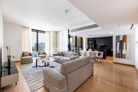 Apartmen di Jumeirah, Dubai, UAE 2 bilik tidur, 194 meter persegi № 603265 - foto 3