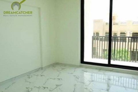 Apartment in Al Hamra Village, Ras Al Khaimah, UAE 1 bedroom, 76 sq.m. № 588589 - photo 5