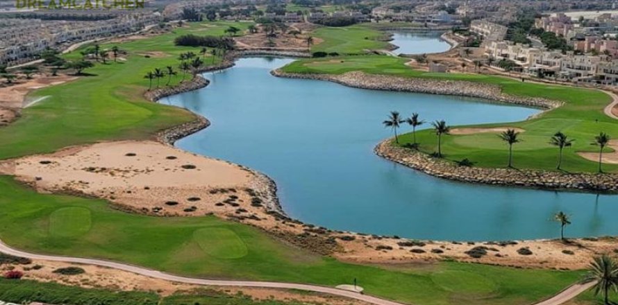 Apartment in Al Hamra Village, Ras Al Khaimah, UAE 1 bedroom, 76 sq.m. № 588589