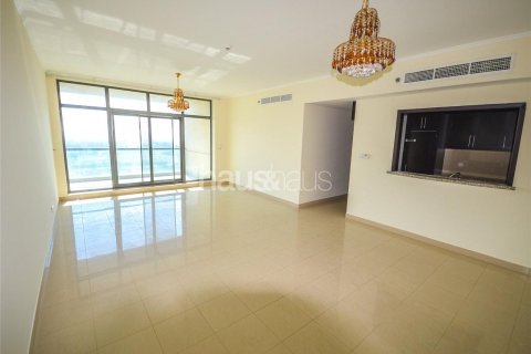 Apartemen di The Views, Dubai, UEA 2 kamar tidur, 137 m2 nomor 626503 - foto 2